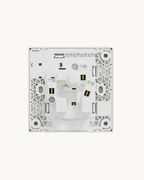 Vivace E 15 Amp Switched Socket – Schneider Electric Vivace E socket, catalogue number KBN15_15_WE_G11, White – 15 A rated. Genuine Schneider Electric product supplied by HYDZ Traders, Pakistan.