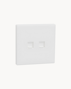 Vivace E 2 Gang Shuttered Data Outlet – Schneider Electric Vivace E data outlet, catalogue number KBN32RJ6_WE, White – 2-gang, shuttered ports. Suitable for homes, offices and commercial buildings.