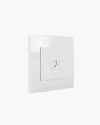 Vivace 1 Gang Shuttered Telephone Outlet – Schneider Electric Vivace telephone outlet, catalogue number KB31TS, White – 1-gang, shuttered ports. Genuine Schneider Electric product supplied by HYDZ Traders, Pakistan.