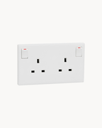 Vivace E 13 Amp Duplex Switched Socket – Schneider Electric Vivace E socket, catalogue number KBNT25_WE_G11, White – 13 A rated, duplex (double outlet). Suitable for homes, offices and commercial buildings.