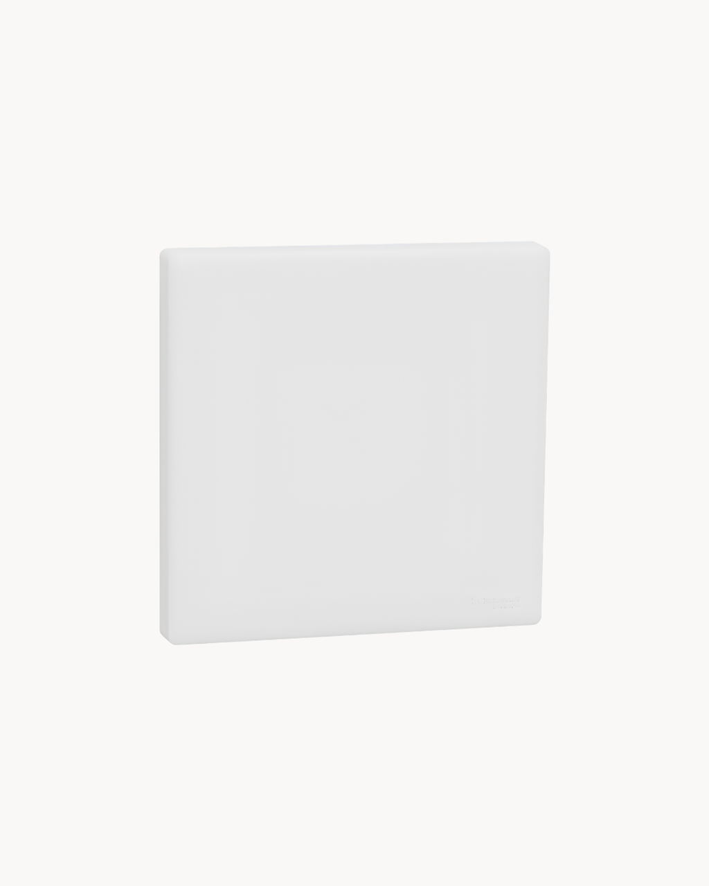 Vivace E 1 Gang Blank Plate – Schneider Electric Vivace E blank plate, catalogue number KBNP_30X_WE, White – 1-gang. Suitable for homes, offices and commercial buildings.